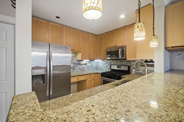 6060 N Ridge Avenue 4E, Chicago, IL 60660