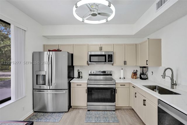 7525 NW 61st Ter 3101, Parkland, FL 33067
