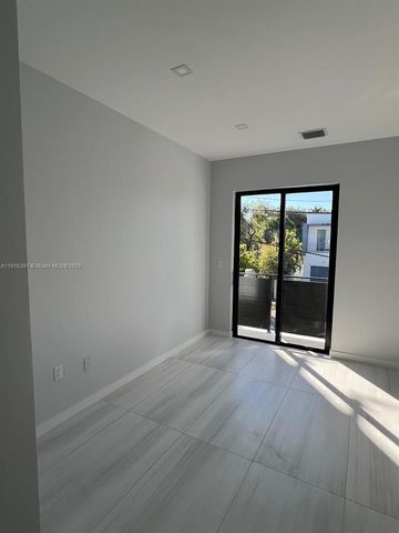 1531 SW 22 terrace, Miami, FL 33145