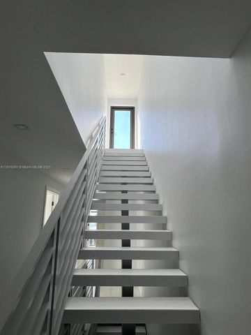 1531 SW 22 terrace, Miami, FL 33145