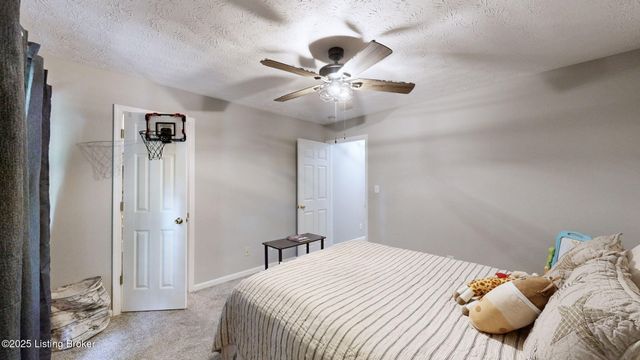 1122 Powerhouse Ln, UNIT 203, Lyndon, KY 40242