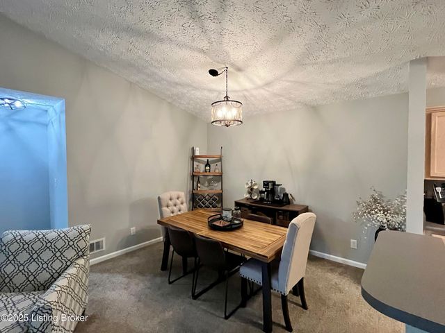 1122 Powerhouse Ln, UNIT 203, Lyndon, KY 40242