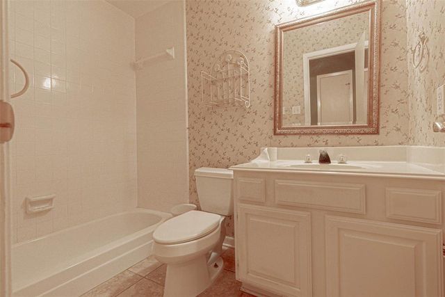 13103 Rincon Drive, Houston, TX 77077