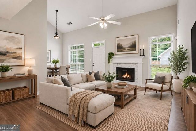 665 Peachtree Trail Drive, Suwanee, GA 30024