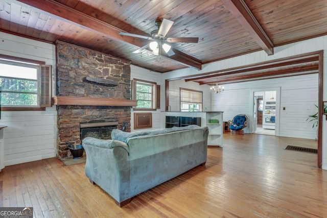 3395 Pope Road, Douglasville, GA 30135