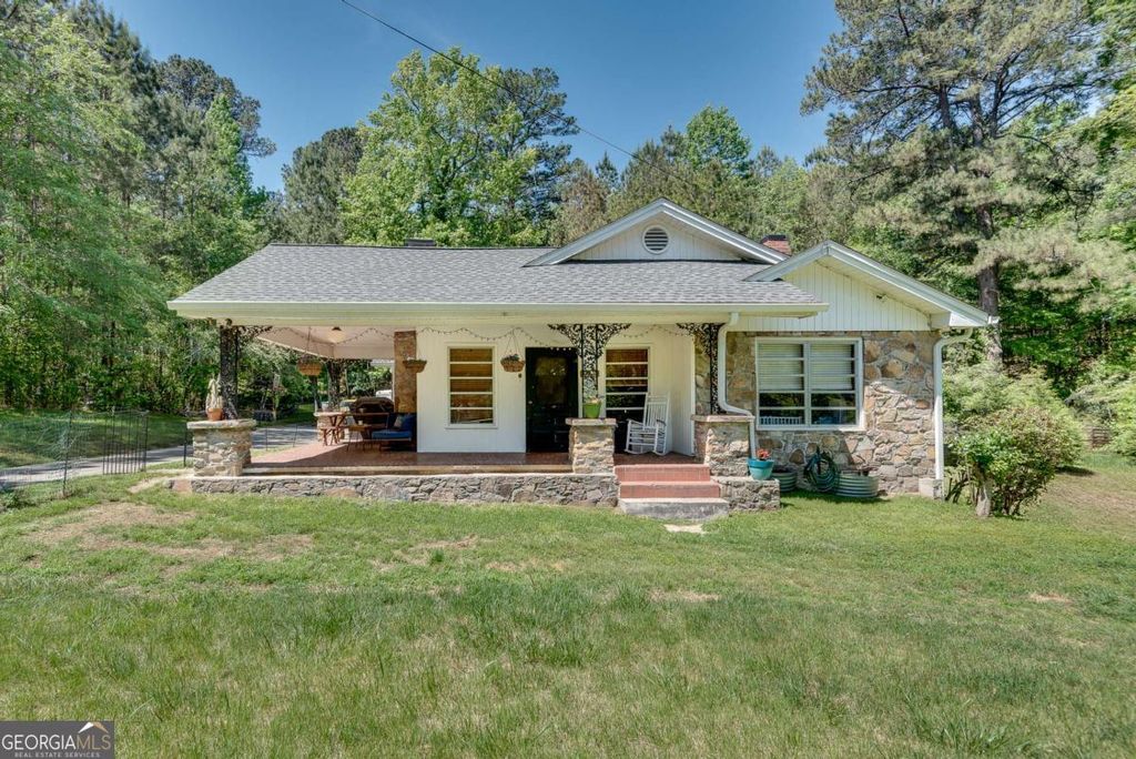 3395 Pope Road, Douglasville, GA 30135