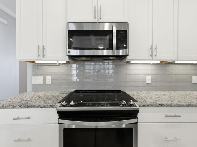 131 SE Magnolia Avenue, Fort Walton Beach, FL 32548