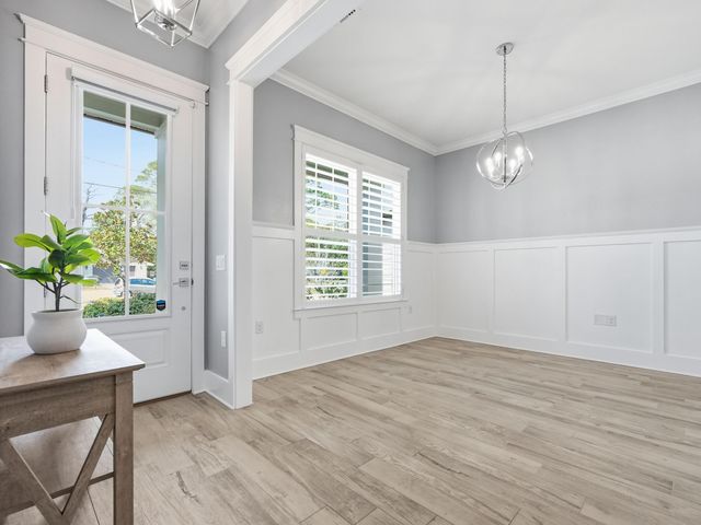 131 SE Magnolia Avenue, Fort Walton Beach, FL 32548