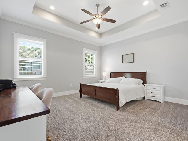 131 SE Magnolia Avenue, Fort Walton Beach, FL 32548