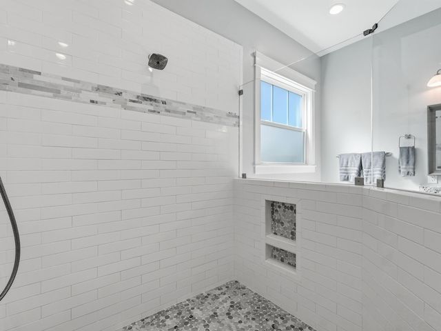 131 SE Magnolia Avenue, Fort Walton Beach, FL 32548