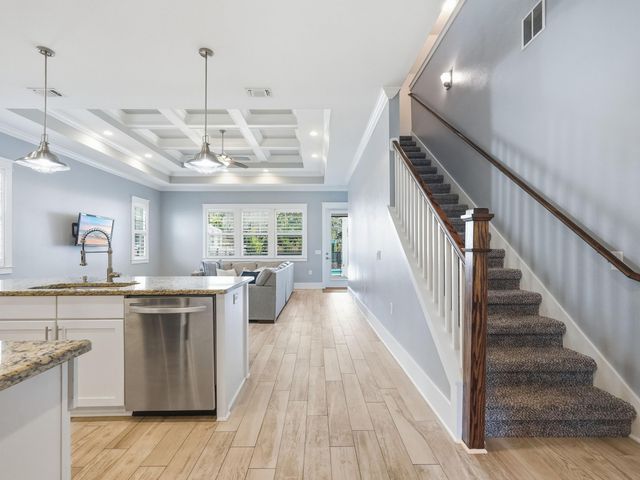 131 SE Magnolia Avenue, Fort Walton Beach, FL 32548