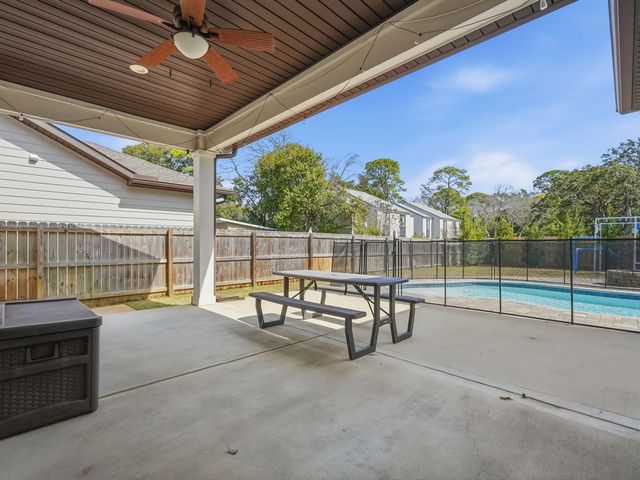 131 SE Magnolia Avenue, Fort Walton Beach, FL 32548