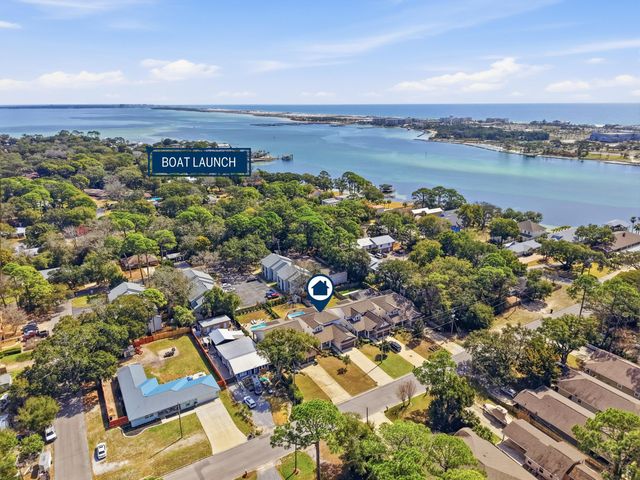 131 SE Magnolia Avenue, Fort Walton Beach, FL 32548