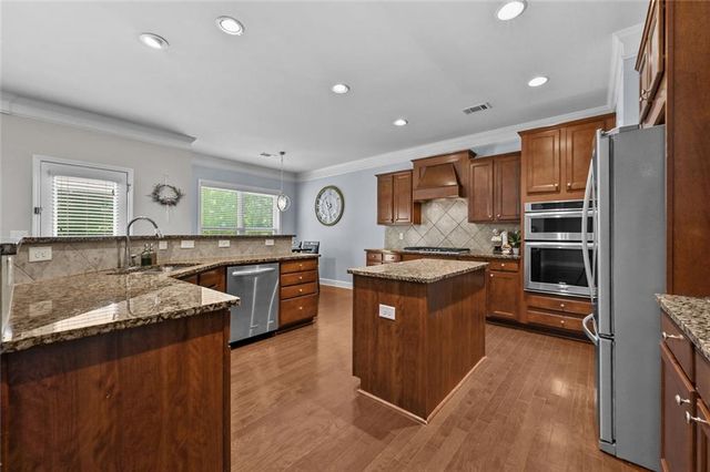 87 Daniel Creek Trace, Suwanee, GA 30024
