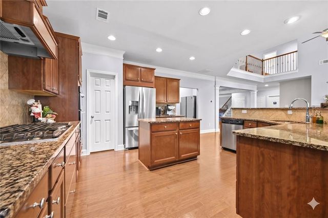 87 Daniel Creek Trace, Suwanee, GA 30024