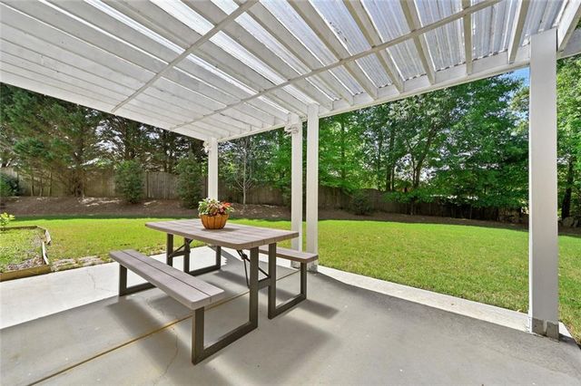 87 Daniel Creek Trace, Suwanee, GA 30024