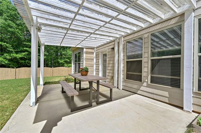 87 Daniel Creek Trace, Suwanee, GA 30024