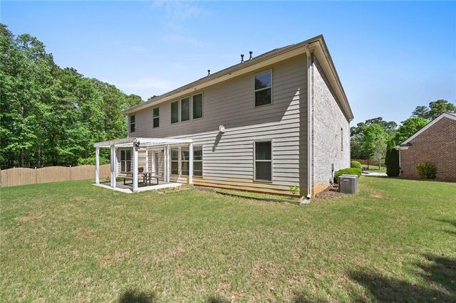 87 Daniel Creek Trace, Suwanee, GA 30024