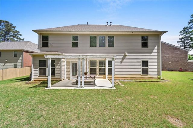 87 Daniel Creek Trace, Suwanee, GA 30024
