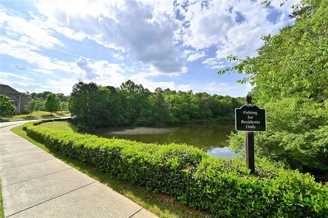 87 Daniel Creek Trace, Suwanee, GA 30024