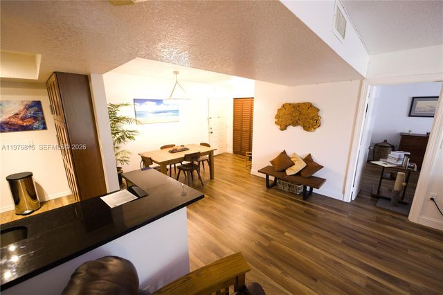 5570 NW 44th St 204A, Lauderhill, FL 33319