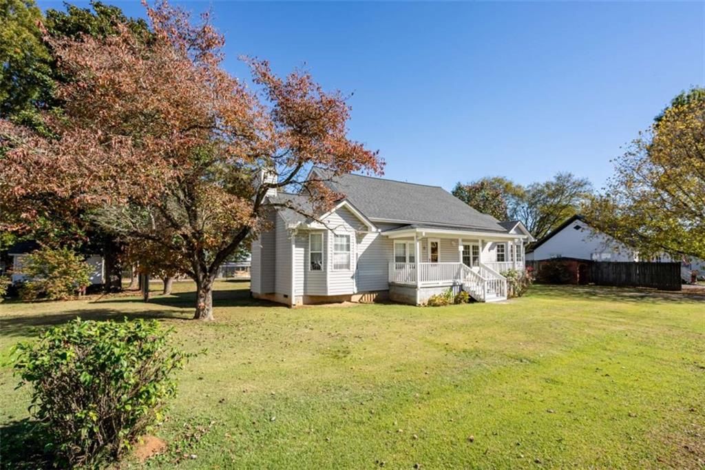 11 Magnolia Street, Aragon, GA 30104