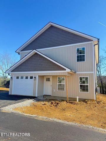 101- 110 Ken Lewis Way, Maryville, TN 37801