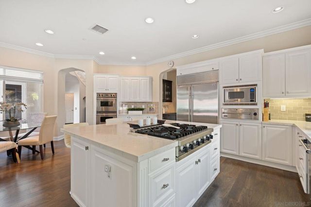 17117 Tallow Tree Lane, San Diego, CA 92127