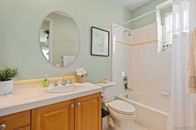 17117 Tallow Tree Lane, San Diego, CA 92127