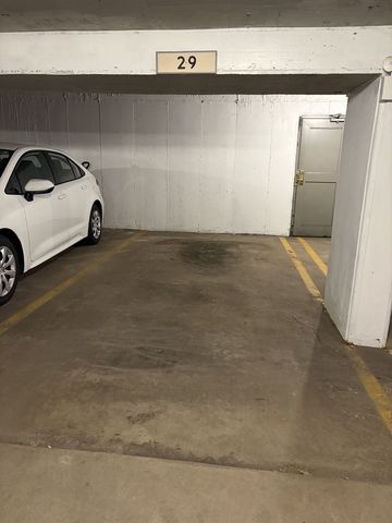 2242 Sherman Avenue 2, Evanston, IL 60201