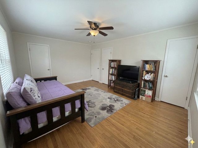 2242 Sherman Avenue 2, Evanston, IL 60201