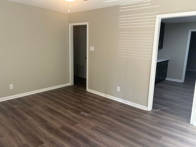 114 North Avenue, Jacksonville, AR 72076