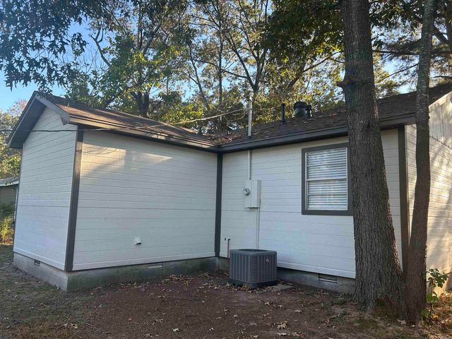 114 North Avenue, Jacksonville, AR 72076