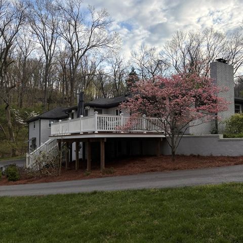 873 Forest Acres Dr, Nashville, TN 37220