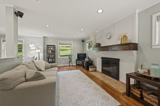 873 Forest Acres Dr, Nashville, TN 37220