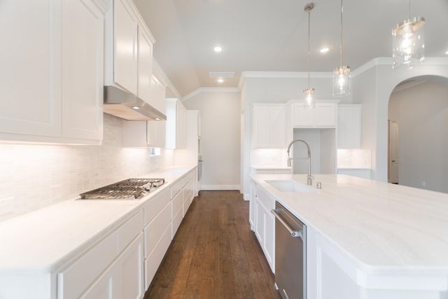 49 Cassena Grove Place, The Woodlands, TX 77375