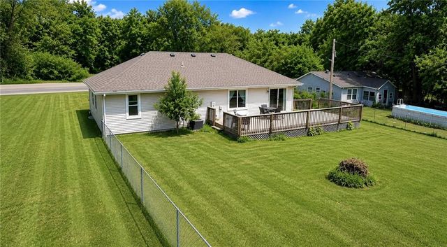 411 10th Street, Garden City, MO 64747
