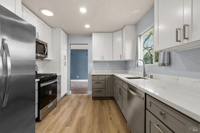 172 Cornell St, Windsor, CA 95492