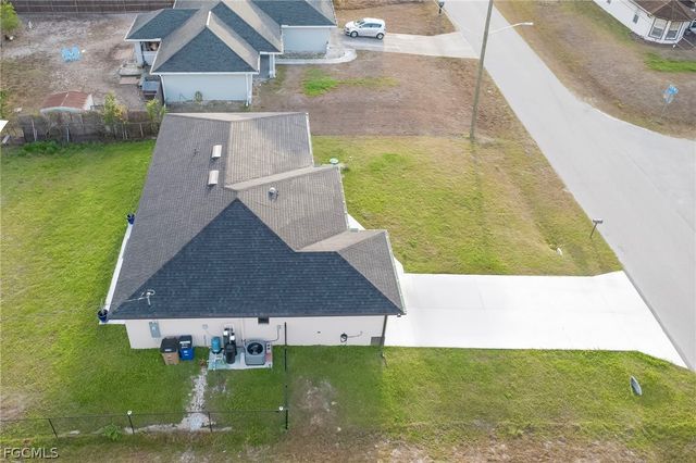 4712 3rd ST W, Lehigh Acres, FL 33971