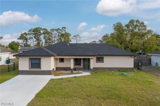 4712 3rd ST W, Lehigh Acres, FL 33971