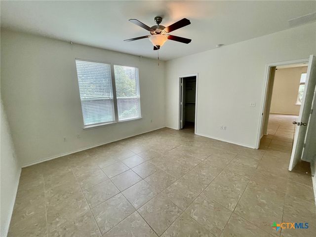 413 Hunters Hill Drive, San Marcos, TX 78666