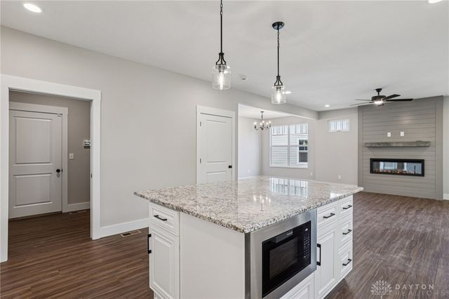 6816 Cork Drive, West Chester, OH 45069