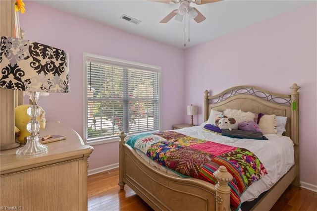 127 Brooks Landing Drive, Winston-salem, NC 27106