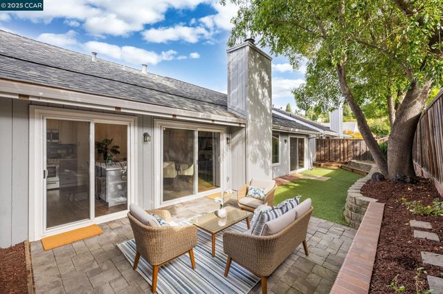 362 Meadowood Cir, San Ramon, CA 94583