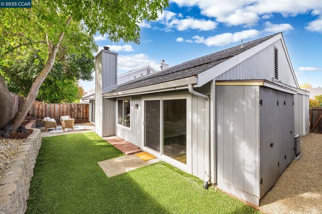 362 Meadowood Cir, San Ramon, CA 94583