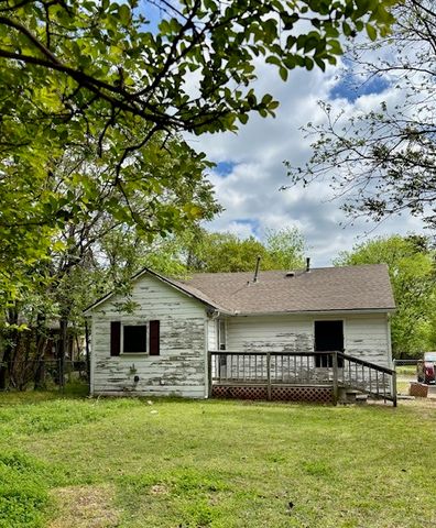 1307 Church Street, Commerce, TX 75428