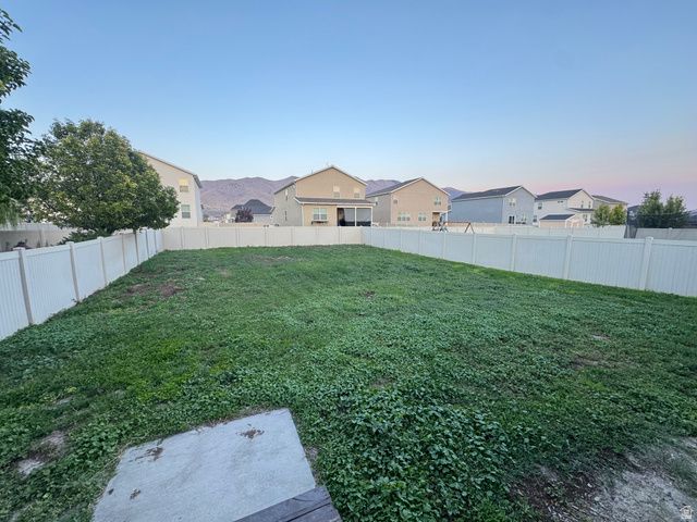 4384 N MAPLE DR, Eagle Mountain, UT 84005