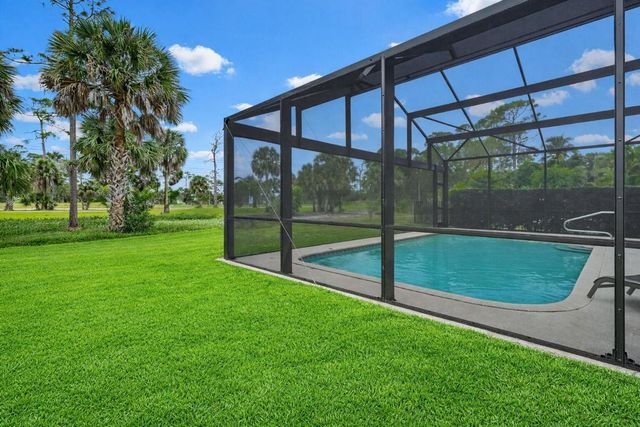 15182 Oak Chase Court, Wellington, FL 33414