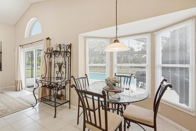 15182 Oak Chase Court, Wellington, FL 33414