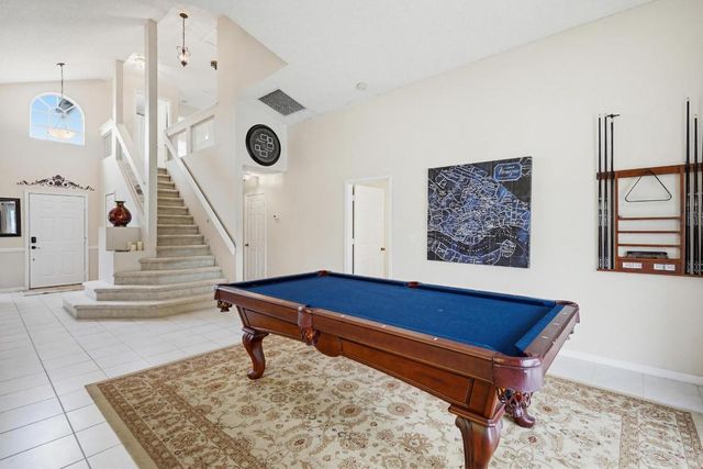 15182 Oak Chase Court, Wellington, FL 33414